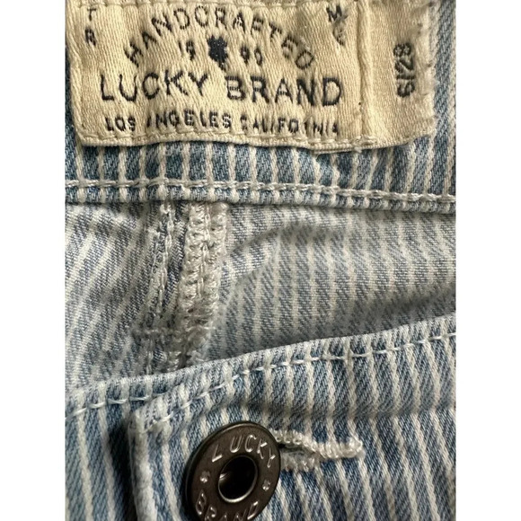 Lucky Brand Pin Striped Light Wash Jeans Brooke Capri Size 6 - Picture 4 of 4